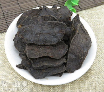 45岁白发变黑发食疗 45岁白发变黑发食疗